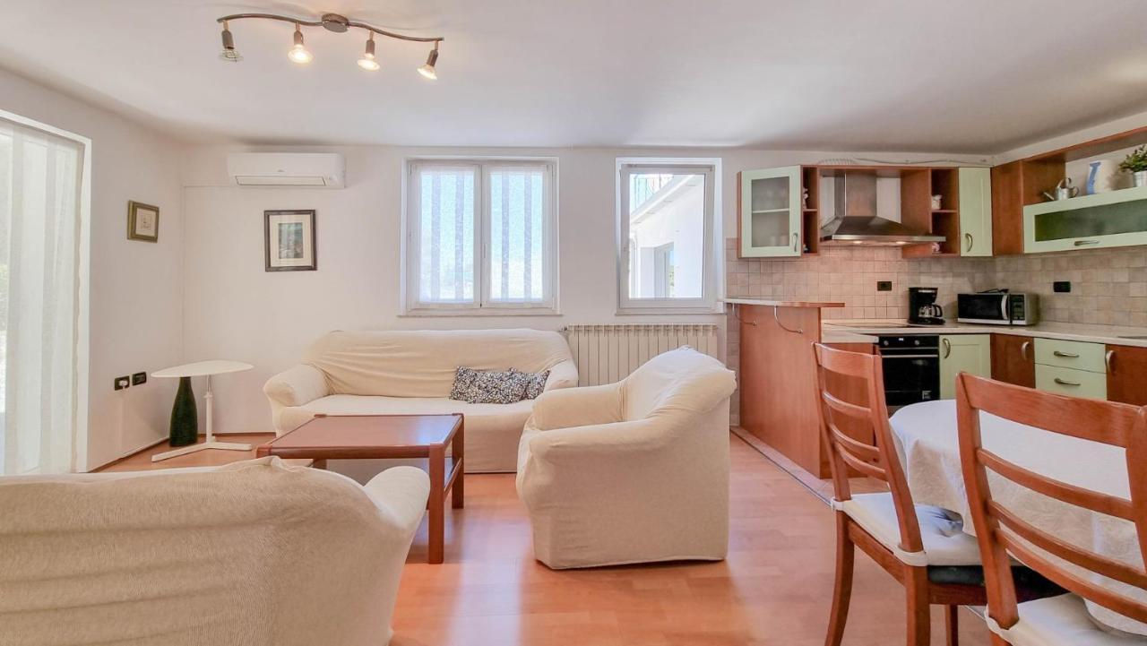 Ena Apartment Novigrad  Ngoại thất bức ảnh