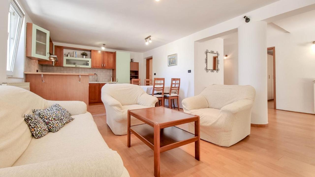 Ena Apartment Novigrad  Ngoại thất bức ảnh
