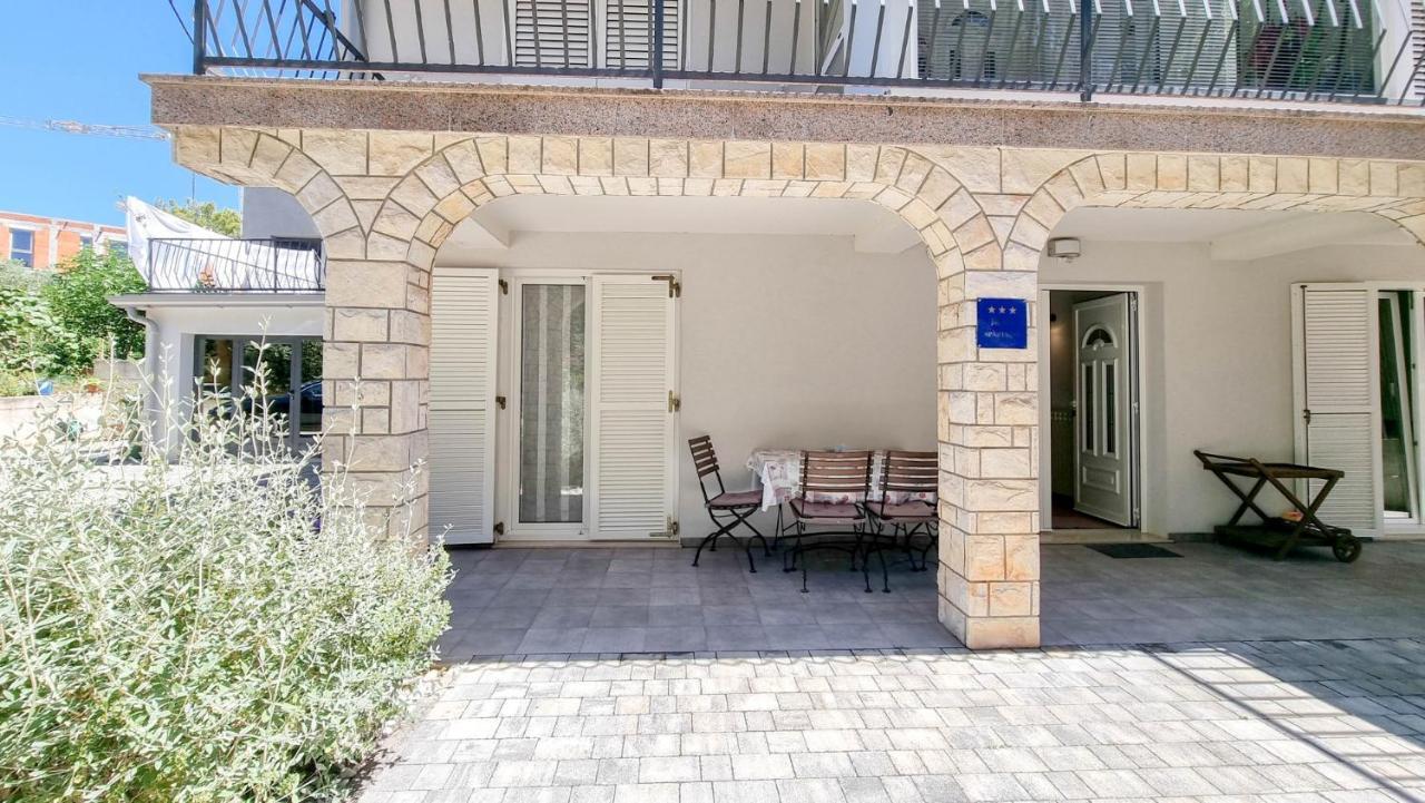 Ena Apartment Novigrad  Ngoại thất bức ảnh