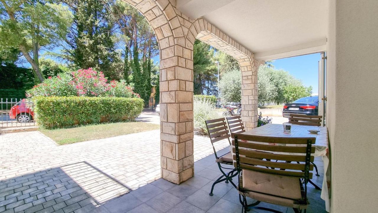 Ena Apartment Novigrad  Ngoại thất bức ảnh