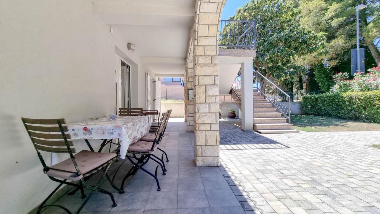 Ena Apartment Novigrad  Ngoại thất bức ảnh